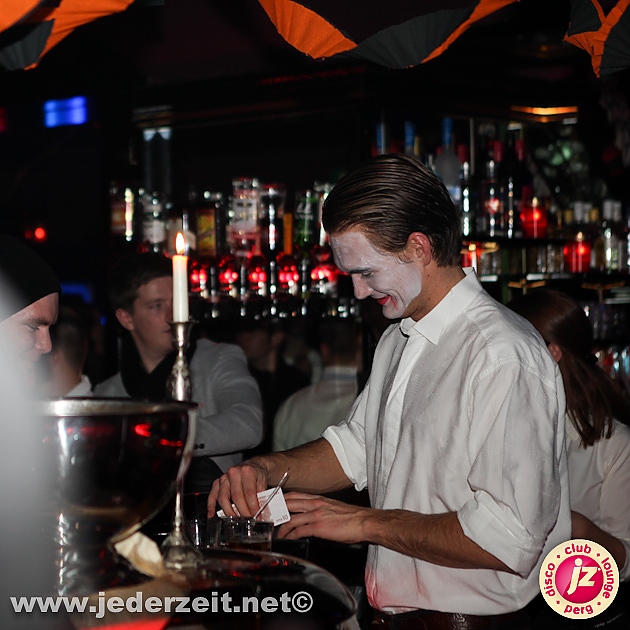 halloween-grey goose