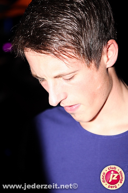 halloween-grey goose