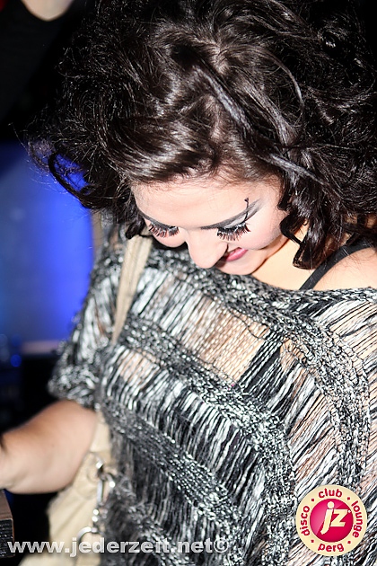 halloween-grey goose