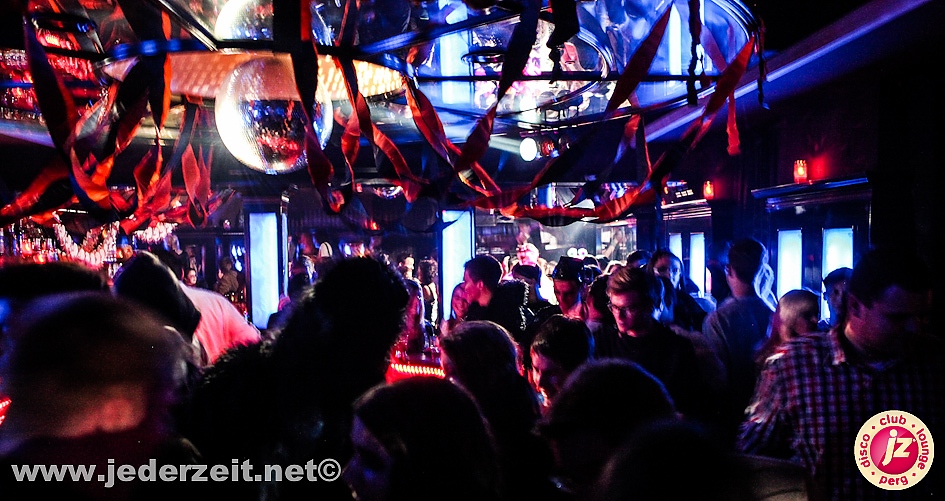 halloween-grey goose