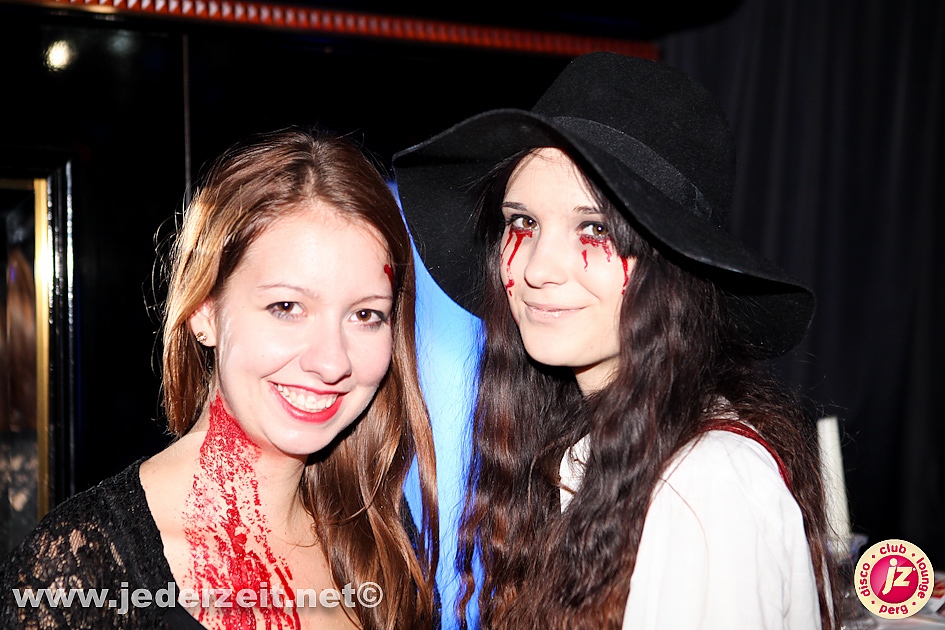 halloween-grey goose