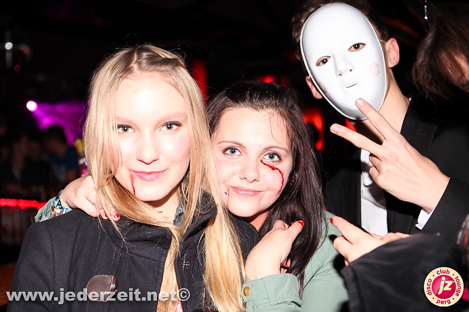 halloween-grey goose