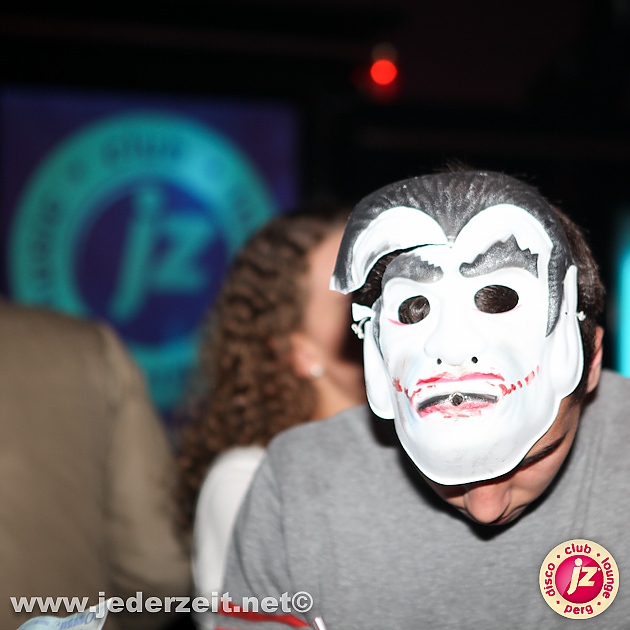 halloween-grey goose