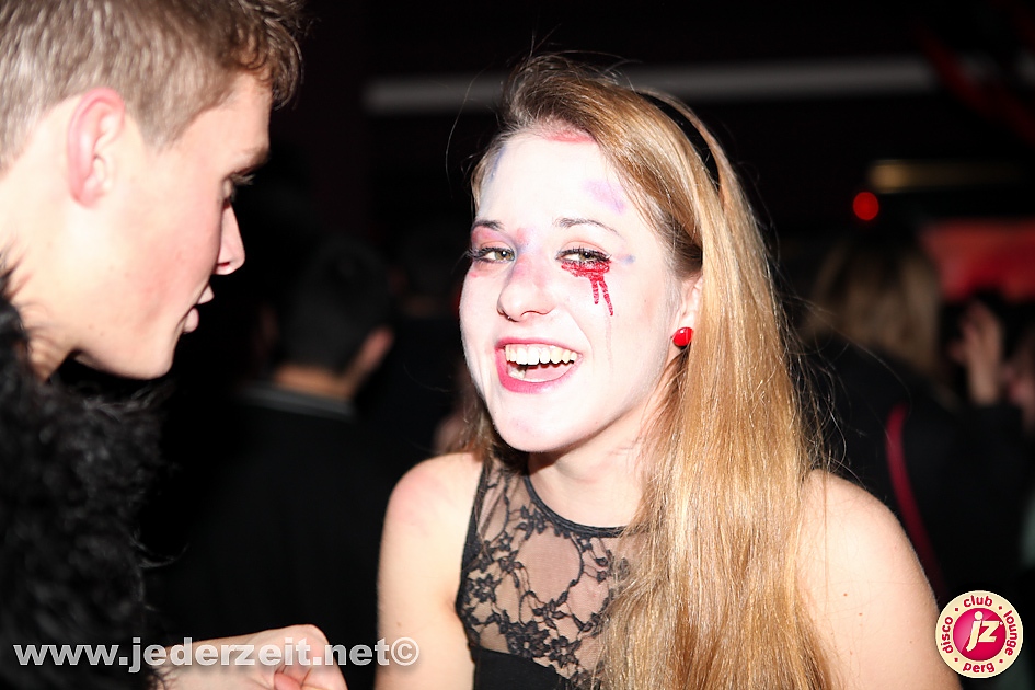 halloween-grey goose