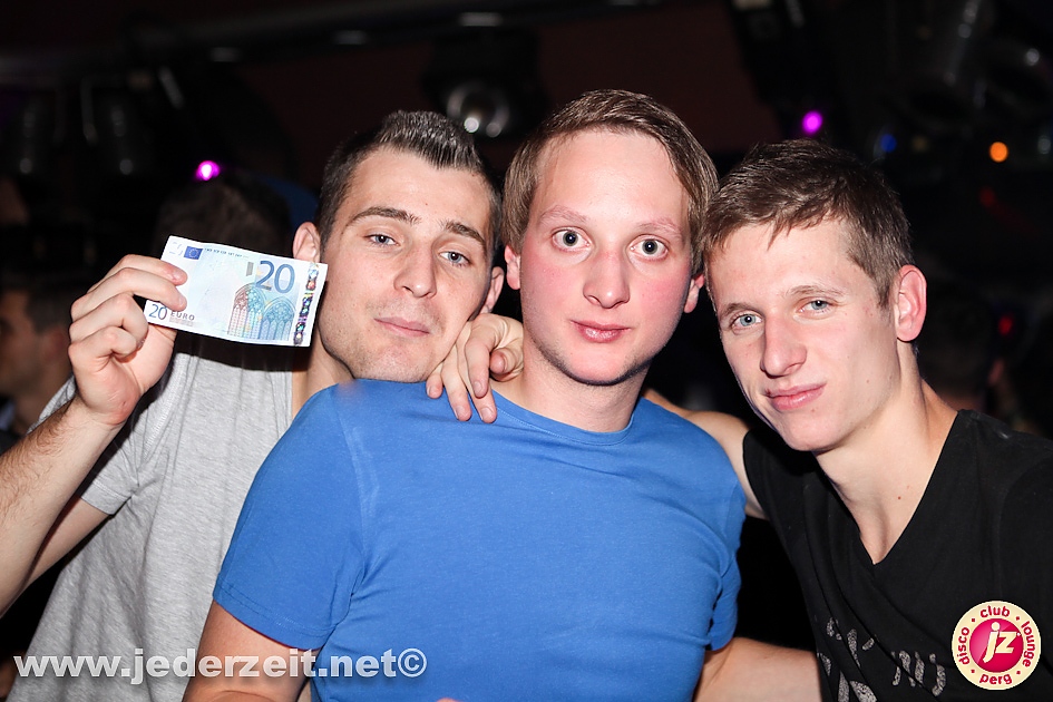 halloween-grey goose