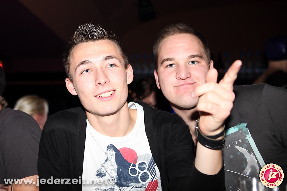 halloween-grey goose