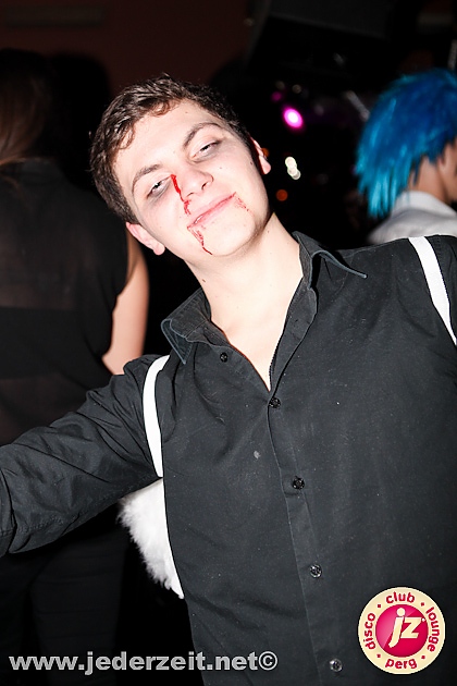 halloween-grey goose