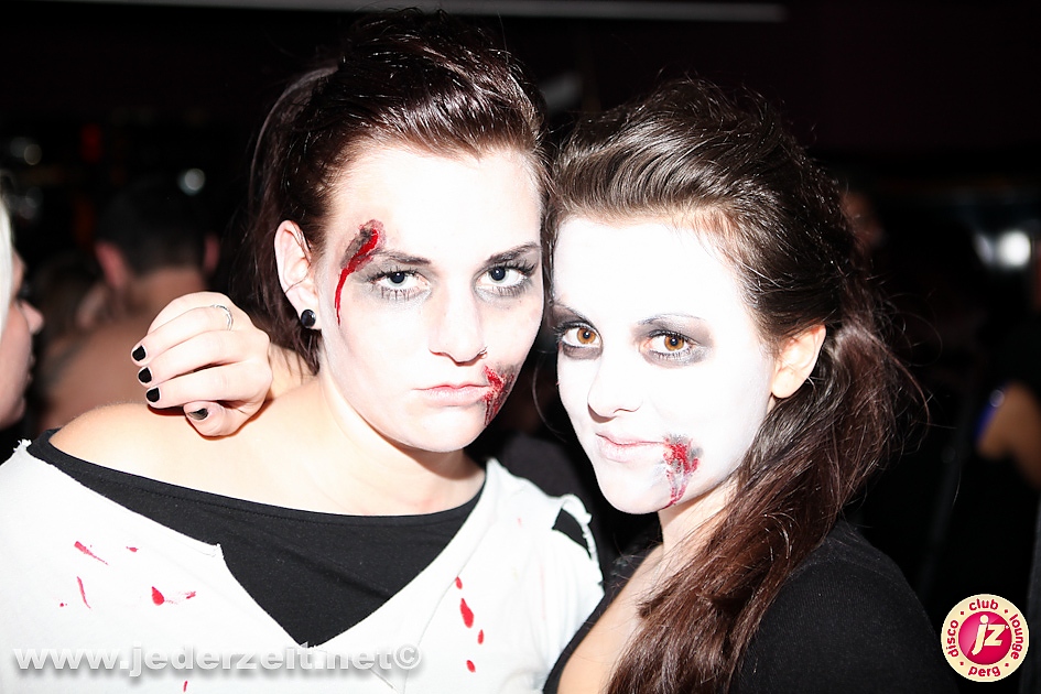 halloween-grey goose