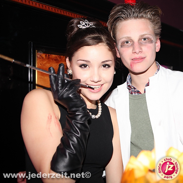 halloween-grey goose