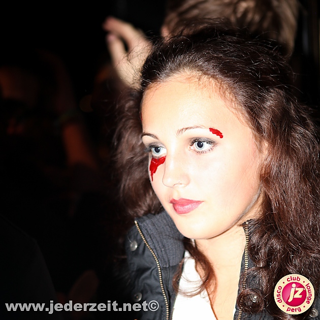 halloween-grey goose