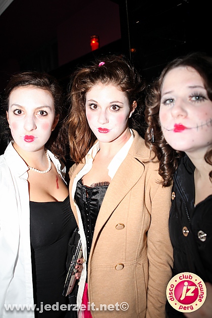 halloween-grey goose