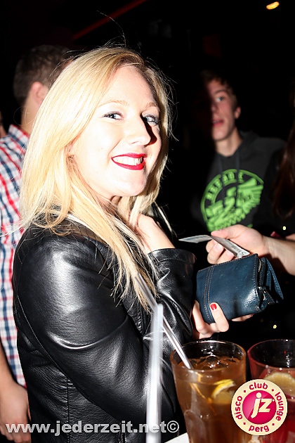 halloween-grey goose