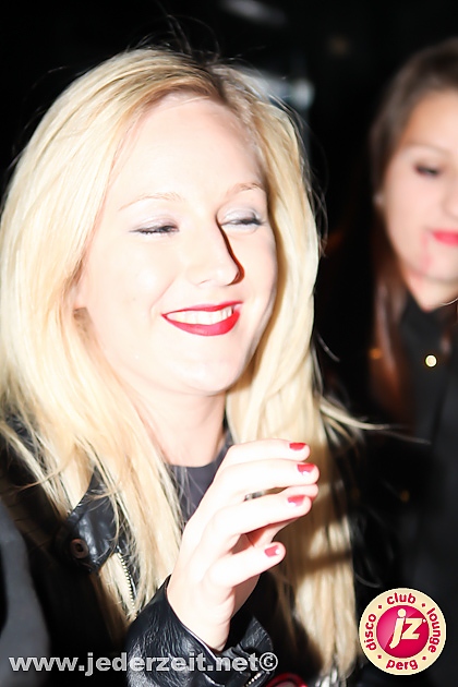 halloween-grey goose