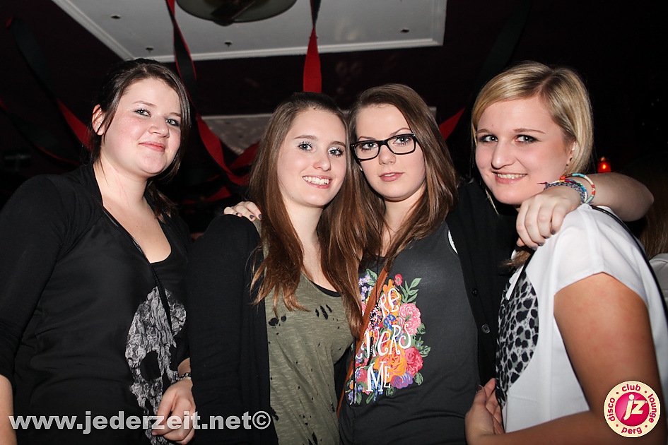 halloween-grey goose