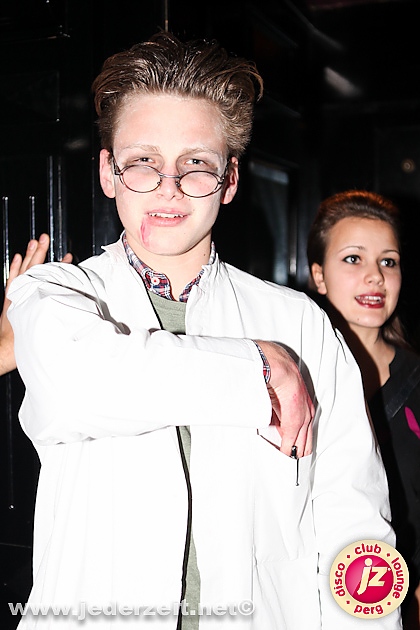 halloween-grey goose