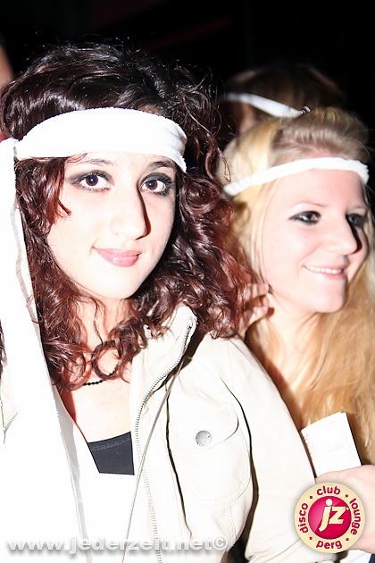 halloween-grey goose