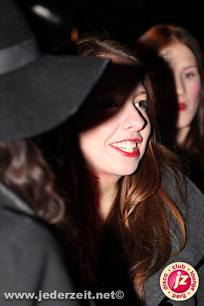 halloween-grey goose