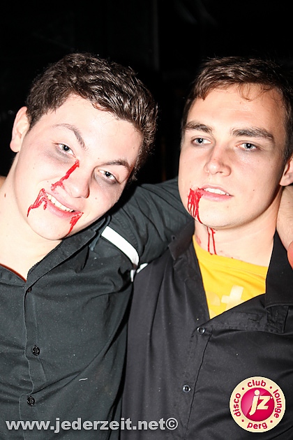 halloween-grey goose