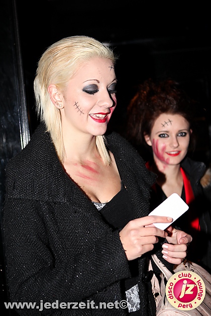 halloween-grey goose