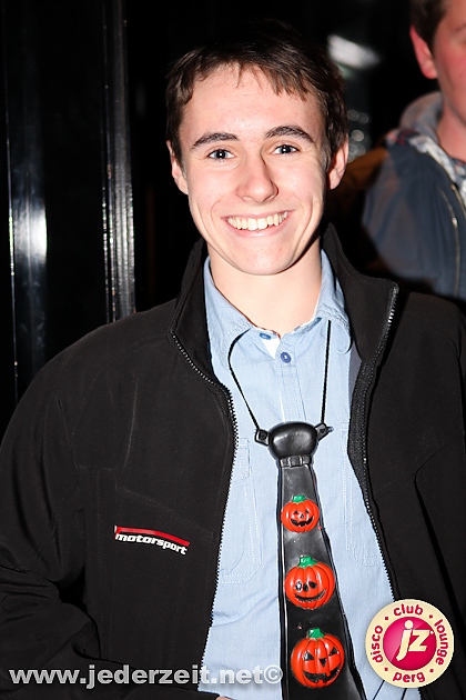 halloween-grey goose