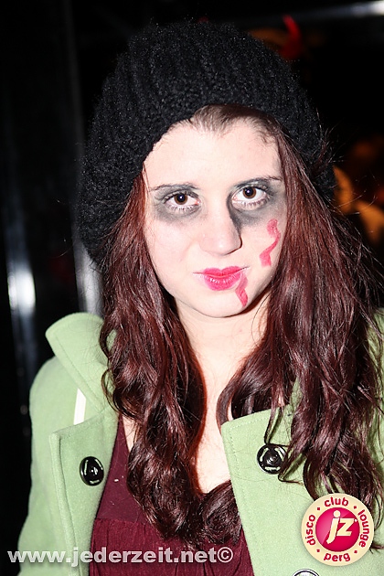 halloween-grey goose