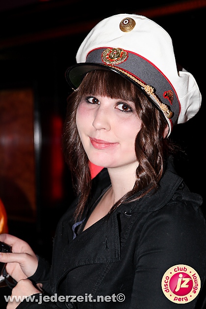 halloween-grey goose