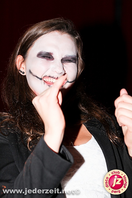 halloween-grey goose