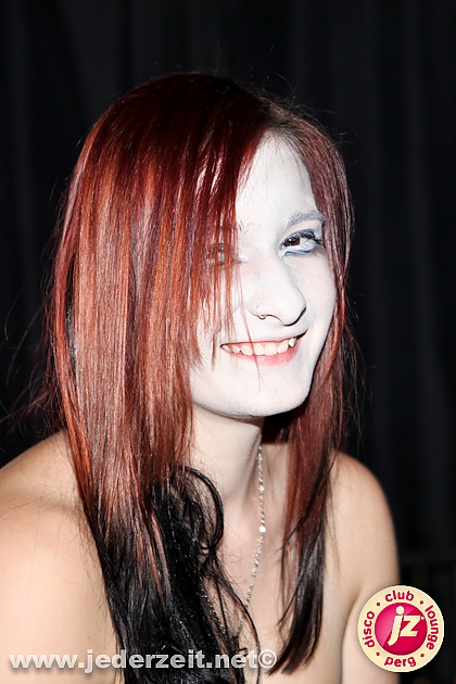 halloween-grey goose