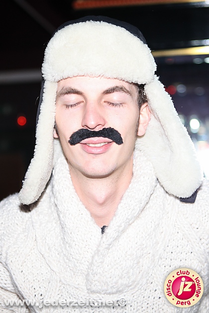 halloween-grey goose