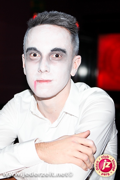 halloween-grey goose