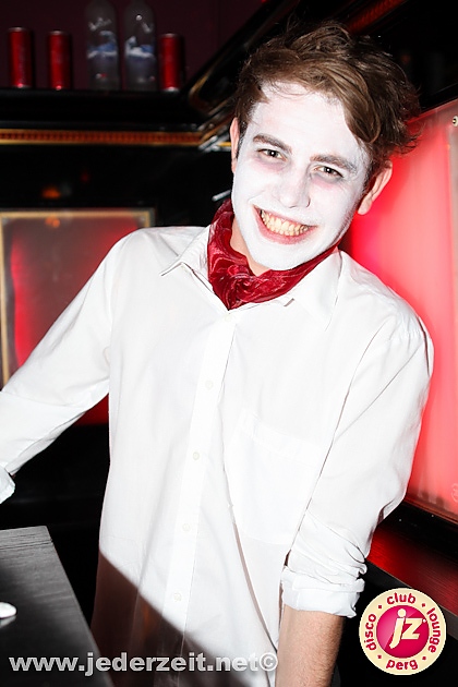 halloween-grey goose