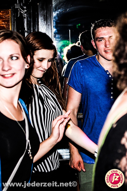 graue gänse beflügeln