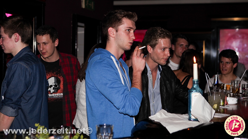 graue gänse beflügeln