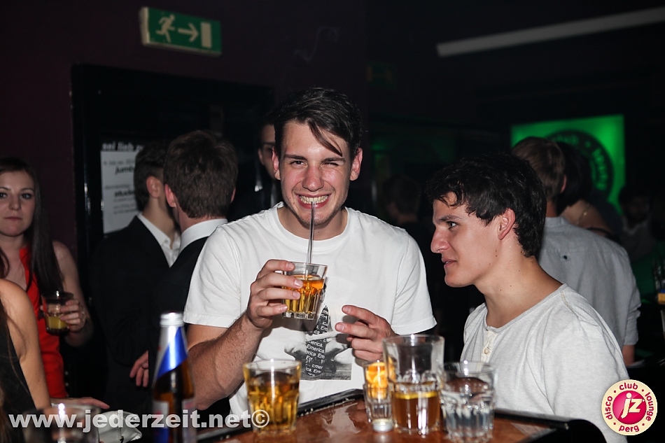 graue gänse beflügeln